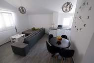 Ferienwohnung - Apartments Maza - One Bedroom Apartment (Antonio) - Ferienunterkunft in Zadar (4 Personen)