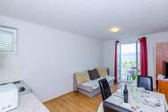 Ferienwohnung - Apartments Glavor - One Bedroom Apartment with Balconies and Sea View (A5) - Ferienunterkunft in Drace (4 Personen)