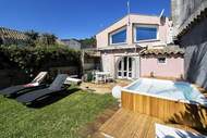 Ferienhaus - Casa Tecla - Ferienunterkunft in Acireale (4 Personen)