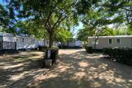 Ferienhaus - Els Pins- Mobile-Home Premium 3 - Ferienunterkunft in Malgrat de Mar (6 Personen)