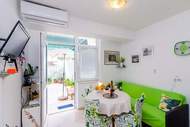 Ferienwohnung - Apartments Captain - One Bedroom Apartment with Terrace (3 Adults) - Ferienunterkunft in Dubrovnik (3 Personen)