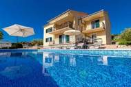 Ferienhaus - Ferienunterkunft in Krk (8 Personen)