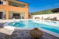 Ferienhaus, Exklusive Unterkunft - Villa Nur Amela with Pool, Jacuzzi, Darts - Ferienunterkunft in Pula (10 Personen)