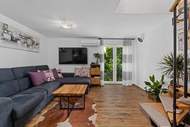 Ferienhaus - Holiday Home Sea - Beautiful Garden, Sea View - Ferienunterkunft in Premantura (8 Personen)