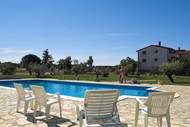 Ferienwohnung - Marceta Apartment 3 - Pool and Big Garden - Ferienunterkunft in Fazana (4 Personen)