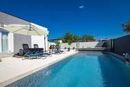 Ferienhaus, Exklusive Unterkunft - Villa Marsel (4+2) - Private Pool and Jacuzzi - Ferienunterkunft in Gajana (6 Personen)