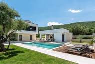Ferienhaus, Exklusive Unterkunft - Luxurious Villa Laurea - Ferienunterkunft in Drenje (8 Personen)