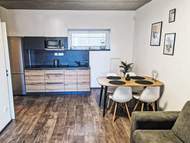 Ferienwohnung - Ferienwohnung Lakeview Luxury Lodge & Garden