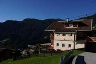 Ferienwohnung - Haus Perler - Ferienunterkunft in Hippach (12 Personen)