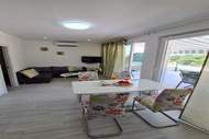 Ferienwohnung - Luxury apartment ANI II with hot tub  - Two Bedroom Apartment with Terrace - Ferienunterkunft in Sutivan (5 Personen)