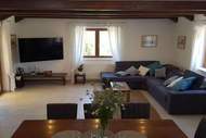 Ferienhaus, Exklusive Unterkunft - Secluded Oasis with Pool, Outdoor Kitchen, & Landscaped Terraces - Three Bedroom Villa - Ferienunterkunft in Supetar (8 Personen)