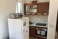Ferienwohnung - Apartmani Villa Borzic - One Bedroom Apartment with Terarce and Sea View 2-Plitvice - Ferienunterkunft in Omis (4 Personen)