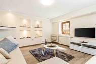 Ferienwohnung - Modern Comfort with Shared Pool, Balconies & Lush Green Surroundings - One Bedroom Apartment (Relax) - Ferienunterkunft in Kastav (2 Personen)