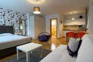 Ferienwohnung - Apartments Lara Rab - Studio Apartment with Balcony - Ferienunterkunft in Rab (2 Personen)