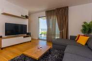 Ferienwohnung - Apartment Jugo - Two Bedroom Apartment with Terrace and Sea View - Ferienunterkunft in Split (5 Personen)