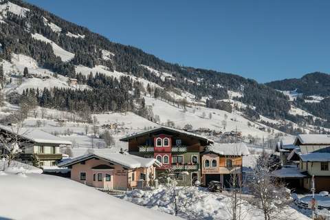 Höring - Winter - Ferienhaus in Goldegg - Weng (16 Personen)