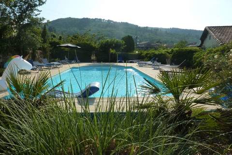 Ferienhaus in Courry (6 Personen)