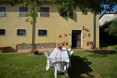 Casa Oliva - Ferienunterkunft in Croce di Montecolombo (4 Personen)