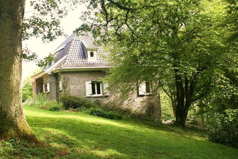 Maison de la Molignée - Ferienhaus in Falaen (13 Personen)