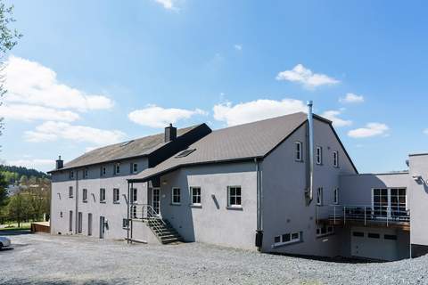 Le Gite Familial - Ferienhaus in Mellier (32 Personen)