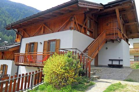 Dossi - Ferienunterkunft in Celledizzo di Pejo (6 Personen)