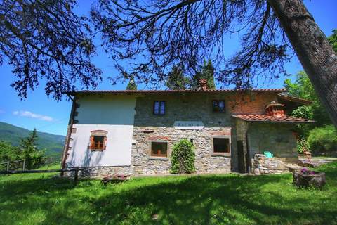 Nonno Raoul - Ferienunterkunft in Ortignano (4 Personen)