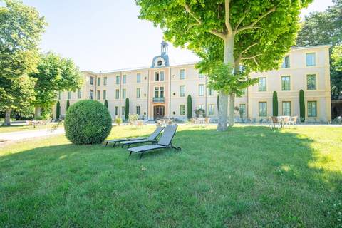 Au chteau prs du Ventoux I - Appartement in Montbrun les Bains (2 Personen)