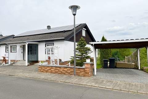 Haus Fritzen - Ferienunterkunft in Reil (4 Personen)