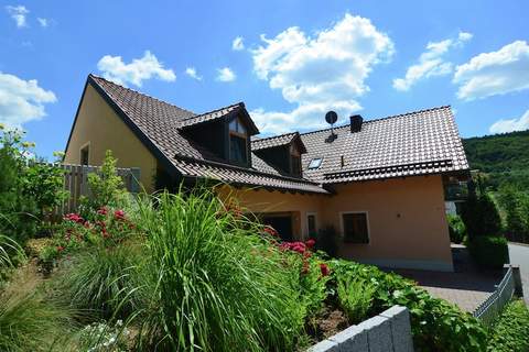 Im Altmühltal - Ferienunterkunft in Riedenburg Prunn (2 Personen)