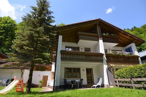 Im Berchtesgadener Land - Ferienunterkunft in Schönau am Königssee (7 Personen)