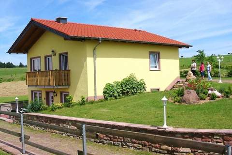 Anika I - Ferienunterkunft in Gransdorf (4 Personen)