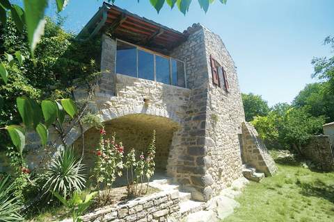Maison de vacances  - Beaulieu - Ferienunterkunft in Beaulieu (8 Personen)