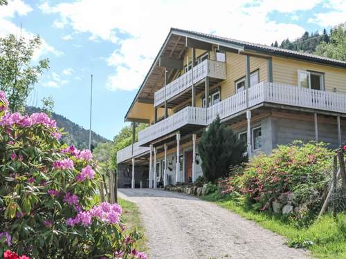 Ferienhaus Gule huset (FJH639)  in 
Reksteren (Norwegen)