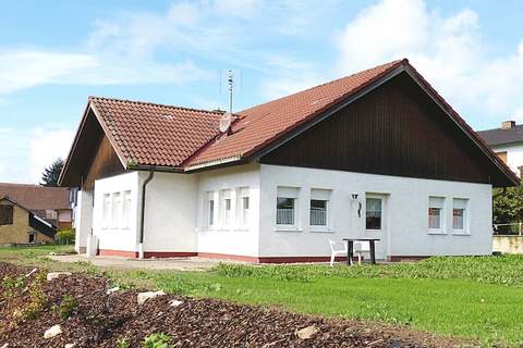 Densberg - Ferienunterkunft in Jesberg ot Densberg (4 Personen)