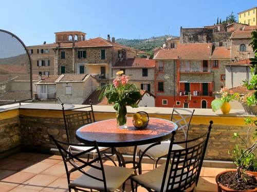 Ferienhaus Angela (DOL100)  in 
Dolcedo (Italien)