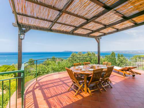 Ferienwohnung Three-room apartment  in 
Monte Argentario (Italien)