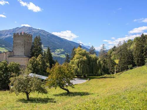 Ferienwohnung Burg Biedenegg, Schrofenstein