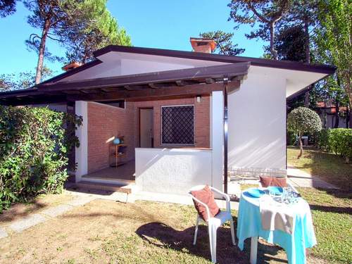 Ferienhaus Ville Capinera  in 
Lignano Pineta (Italien)