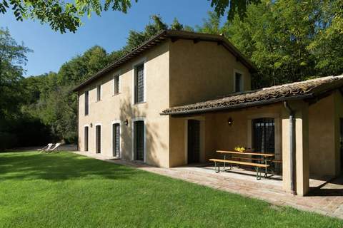 Poggio - Villa in Sermugnano (8 Personen)