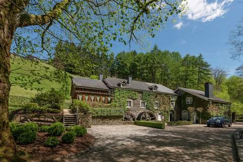 Le Vieux Moulin - Ferienunterkunft in Vresse-sur-Semois (30 Personen)