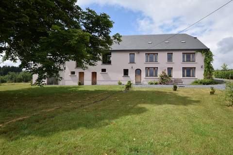 La Ferme de Lavaux - Ferienhaus in Leglise (22 Personen)