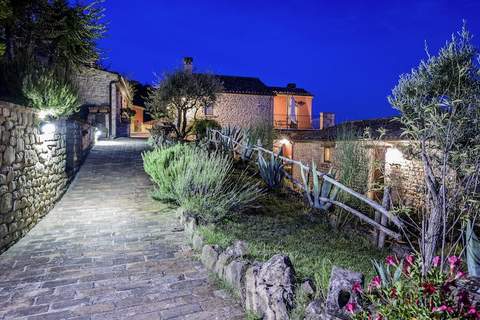 Santa Caterina - Ferienunterkunft in Monte San Martino (4 Personen)