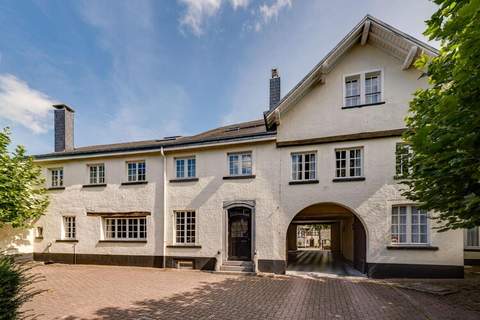 Domaine des Officiers - Ferienunterkunft in Vielsalm (50 Personen)