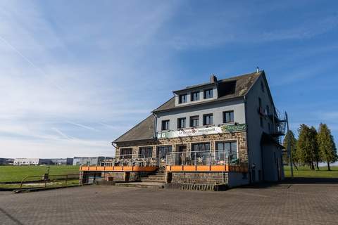 Relais Campagnard - Ferienhaus in Gouvy (33 Personen)