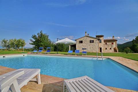 Villa Torri - Ferienunterkunft in Torri (11 Personen)