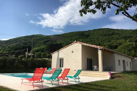 Villa 2 - Thueyts - Ferienunterkunft in Thueyts (8 Personen)
