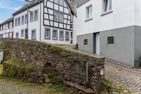 Burghof woning B - Appartement in Hellenthal-Reifferscheid (4 Personen)