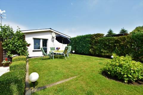 Gartenbungalow - Ferienunterkunft in Warnkenhagen (4 Personen)