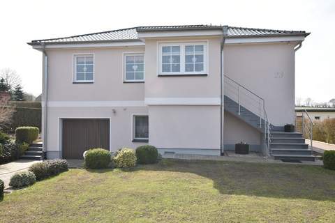 Ferienwohnung mit Terrasse im Kltzer Winkel - Appartement in Warnkenhagen (3 Personen)