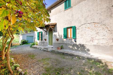 La Casa dei Nonni - Ferienunterkunft in Chianni (8 Personen)